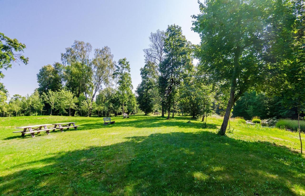 Zemsodis Guest House Plunge Exterior foto